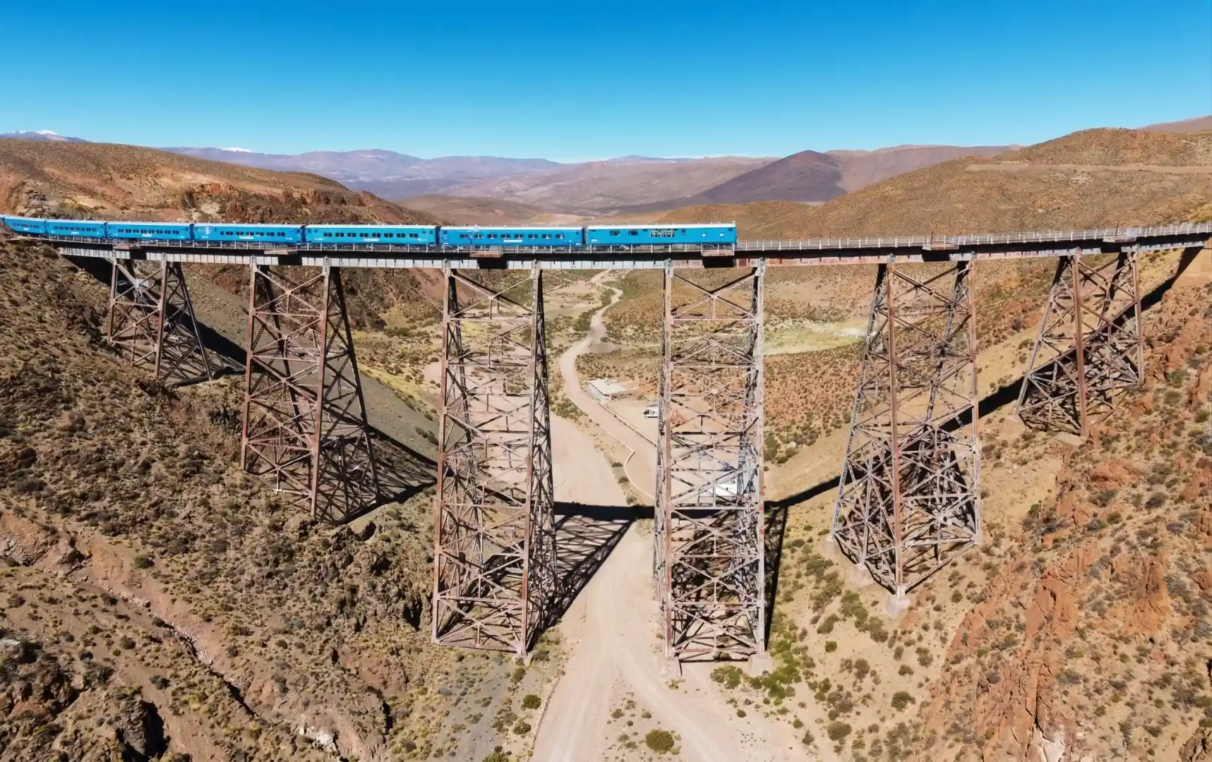 Tickets-tren-a-las-Nubes-Salta-Milenials-Travel