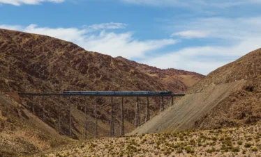 Tickets-tren-a-las-Nubes-Salta-Milenials-Travel