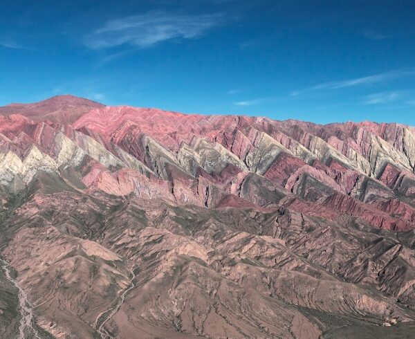 Excursión a Hornocal desde Salta - Milenials Travel