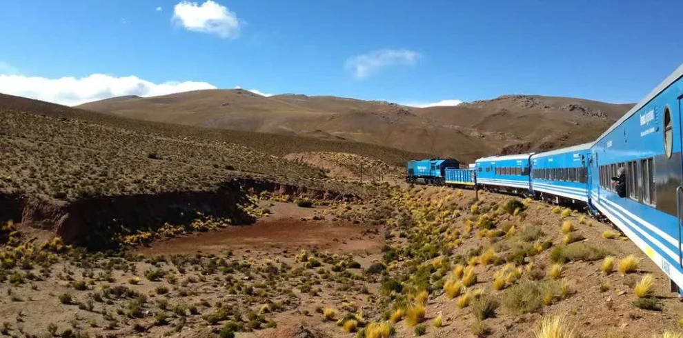 Tickets-tren-a-las-Nubes-Salta-Milenials-Travel